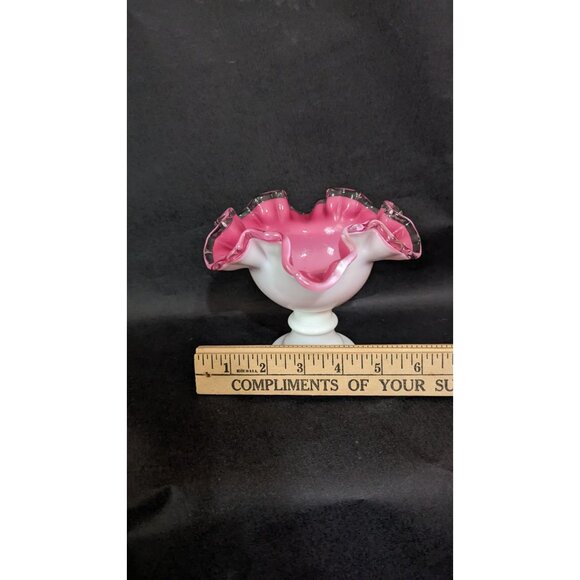 vintage Fenton Pink Ruffled Edge Milk Glass Vase 5.5" Pedestal Base Estate - Picture 6 of 9